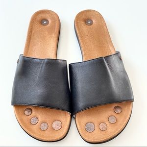 JUIL Sandals with Energy Flow Technology™. Bali Style Size 9